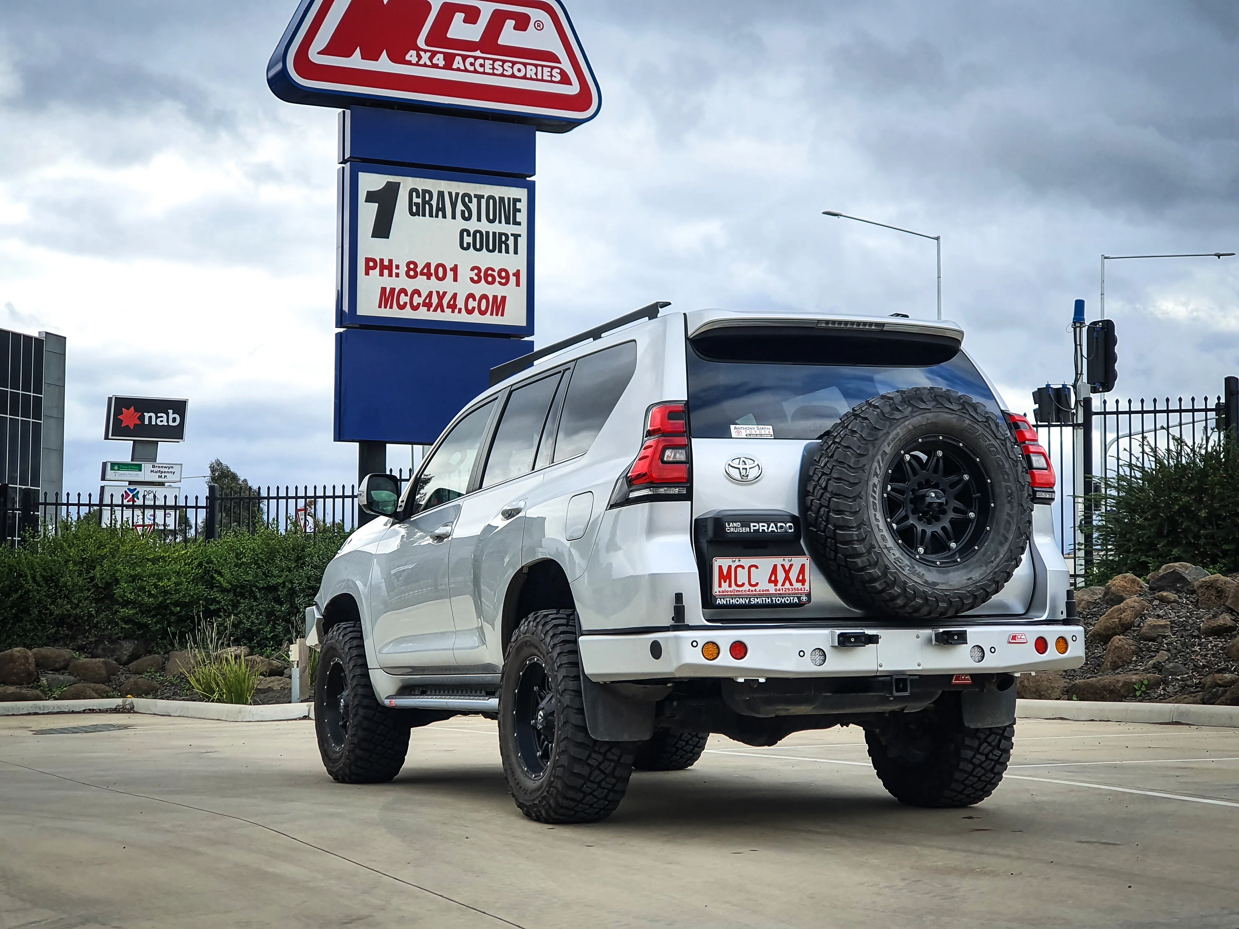 Prado 150 facelift 2017-Current 022-02 Rear Wheel Carrier Bar Only Package - SKU MCC-01020-202 - Image 3