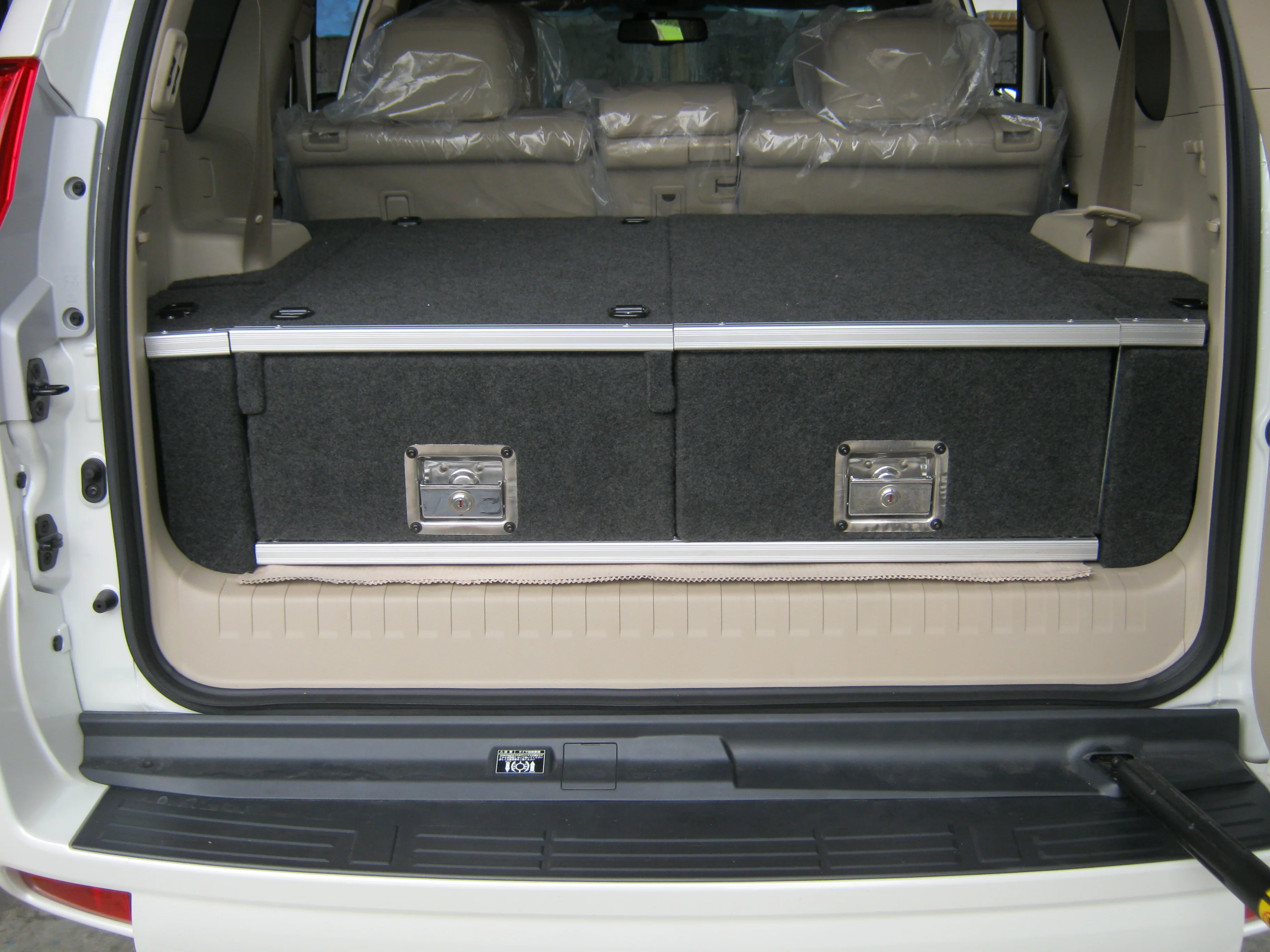 Prado 150 prefacelift 2009-2017 4401 Galvanised Steel Carpet Dual Drawer System - SKU MCC-01011-4401 - Image 3