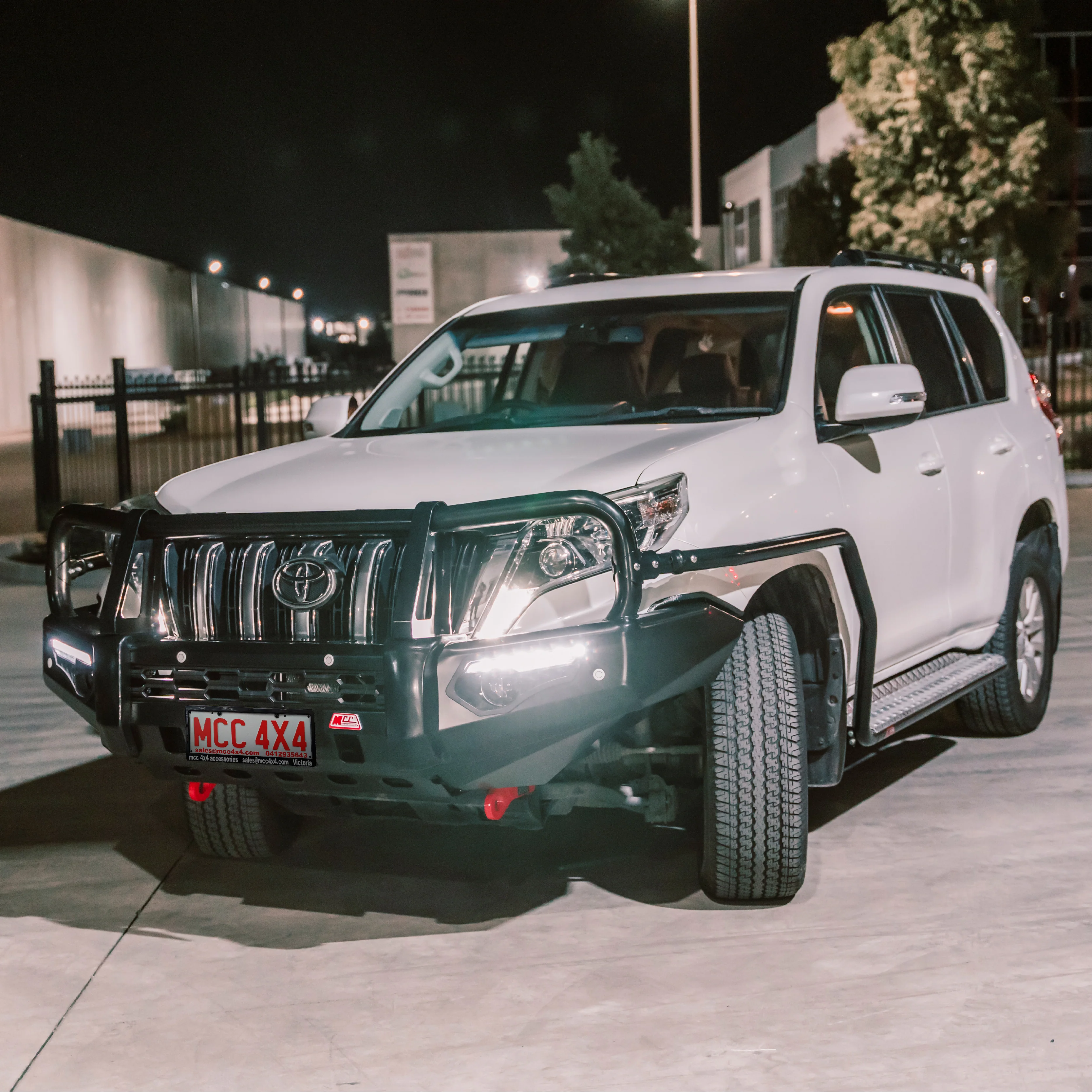 Prado 150 prefacelift 2009-2017 030-09S 309BS Side Step Package (Chrome Step Plate) (Does not suit Vehicle with KDSS) - SKU MCC-01011-309BS - Image 5