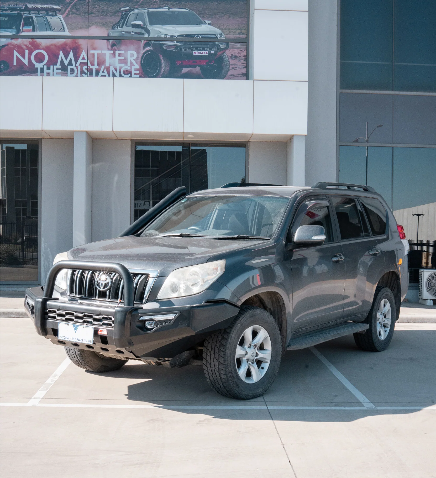 Prado 150 prefacelift 2009-2017 808-01 Phoenix Bull Bar Single Black Loop Package - SKU MCC-01011-801SBL - Image 3
