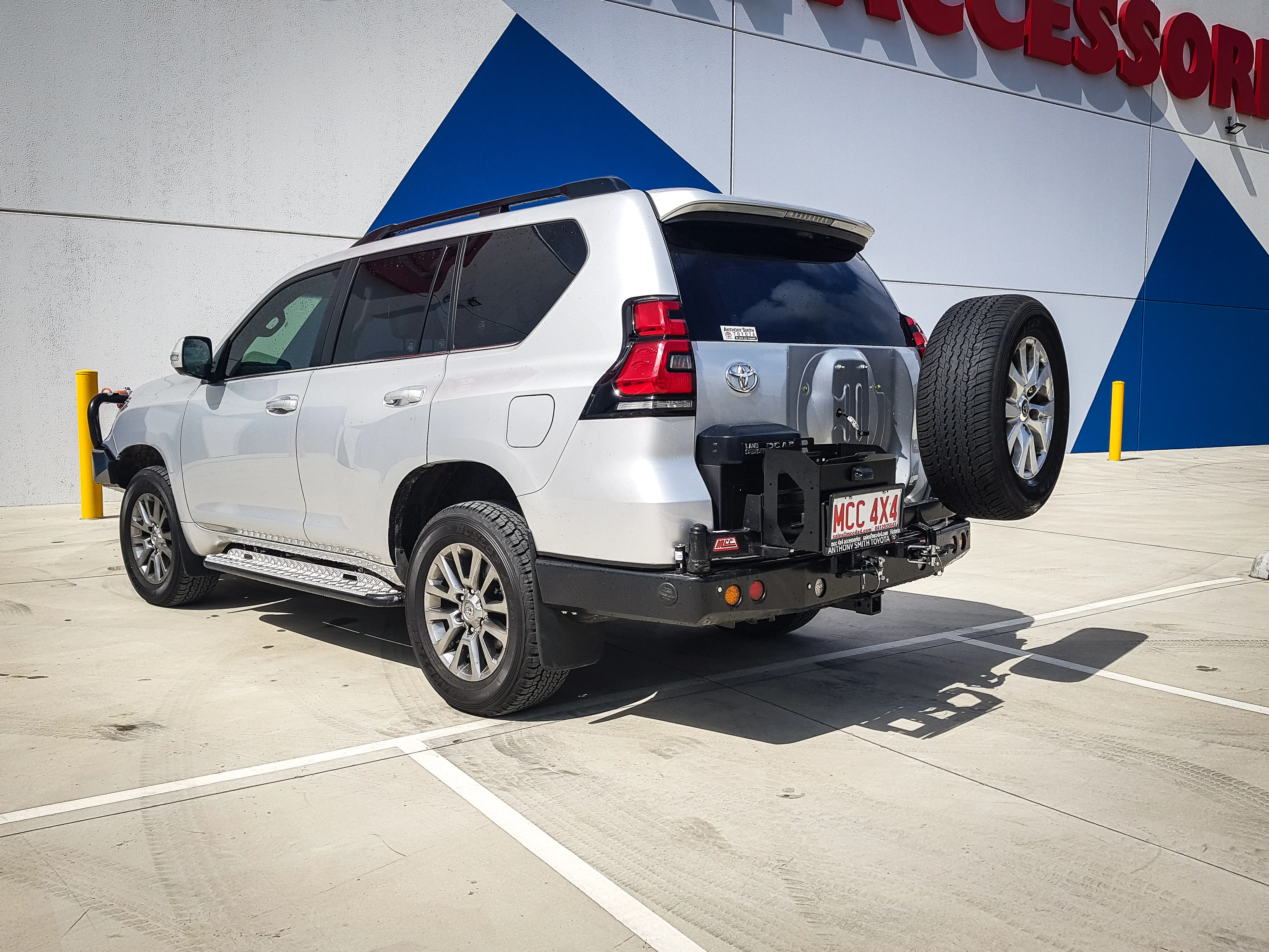 Prado 150 prefacelift 2009-2017  022-02 Rear Wheel Carrier Single Jerry Can Holder Package - SKU MCC-01011-202PK2 - Image 2
