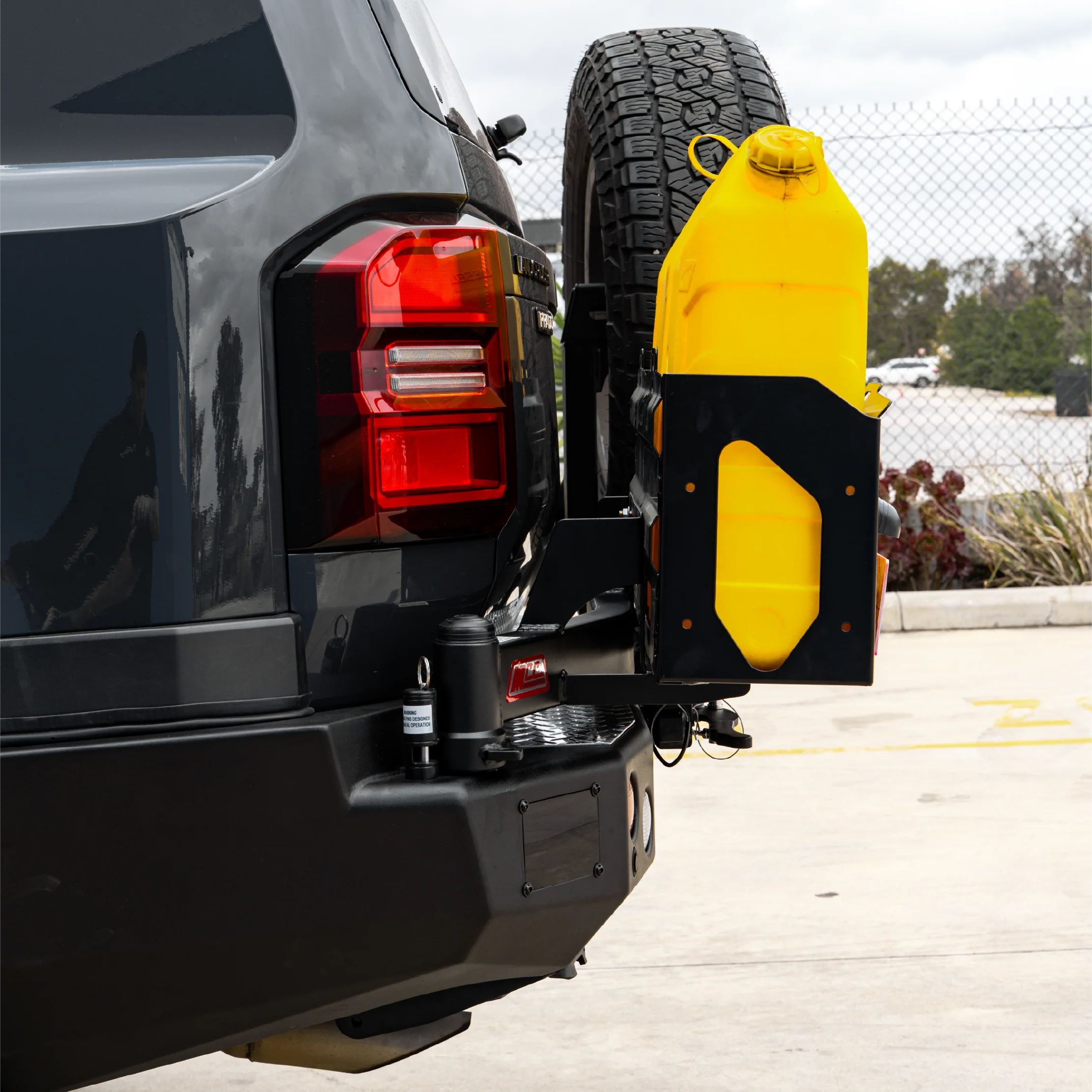 Prado 250 2025-On 022-02 Rear Wheel Carrier Double Jerry Can Holder Package (Sand Black) - Image 6