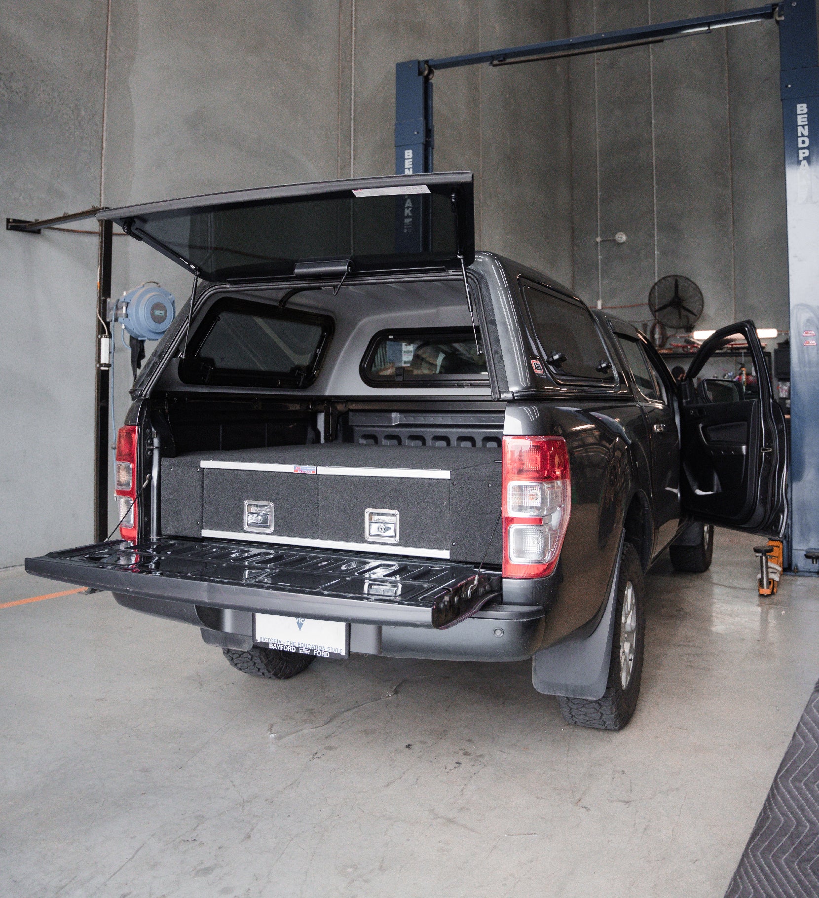 Ranger/BT50 2011-2021 4401 Galvanised Steel Carpet Dual Drawer System - SKU MCC-05003-4401 - Image 2