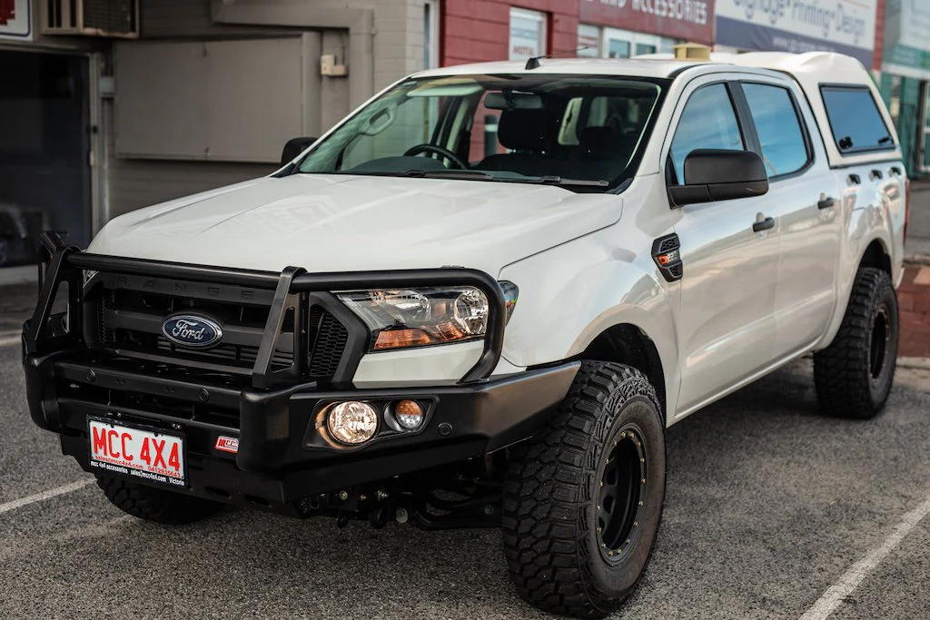 Ranger/Everest Non Tech MK 2 Mk 3 2016-2021 707-02 Falcon Bull Bar Black A-Frame Package (LED Foglight) - SKU MCC-05006-702FOGUP - Image 6