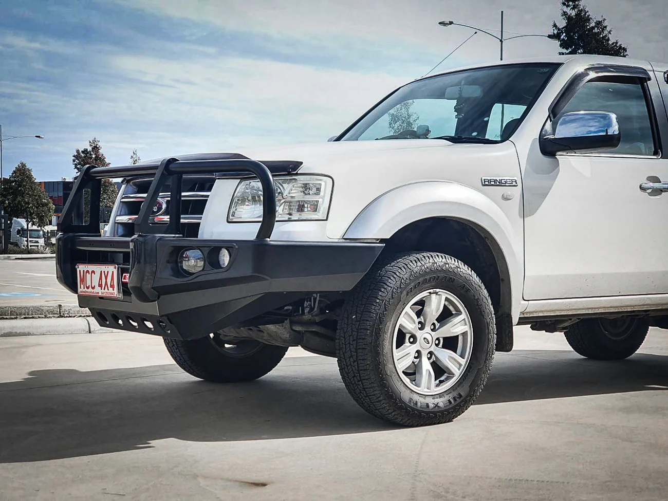 Ranger PJ 2007-2009 707-02 Falcon Bull Bar Black A-Frame Package (No Foglight) - SKU MCC-05001-702UP - Image 6