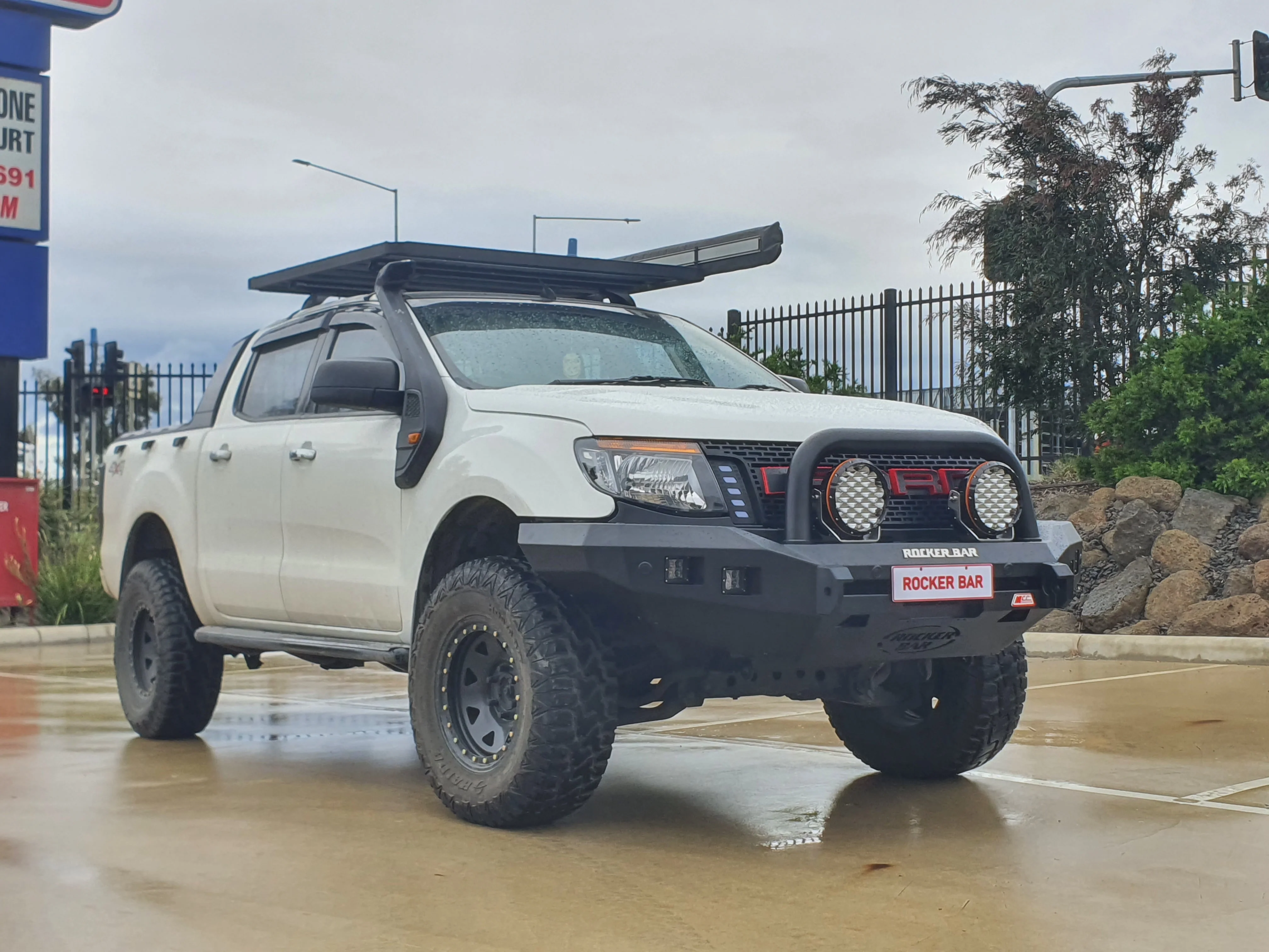 Ranger PX 1 2011-2015 078-01SQSBL Rocker Bull Bar Single Sand Black Loop Package - SKU MCC-05003-7801SQSBL - Image 2