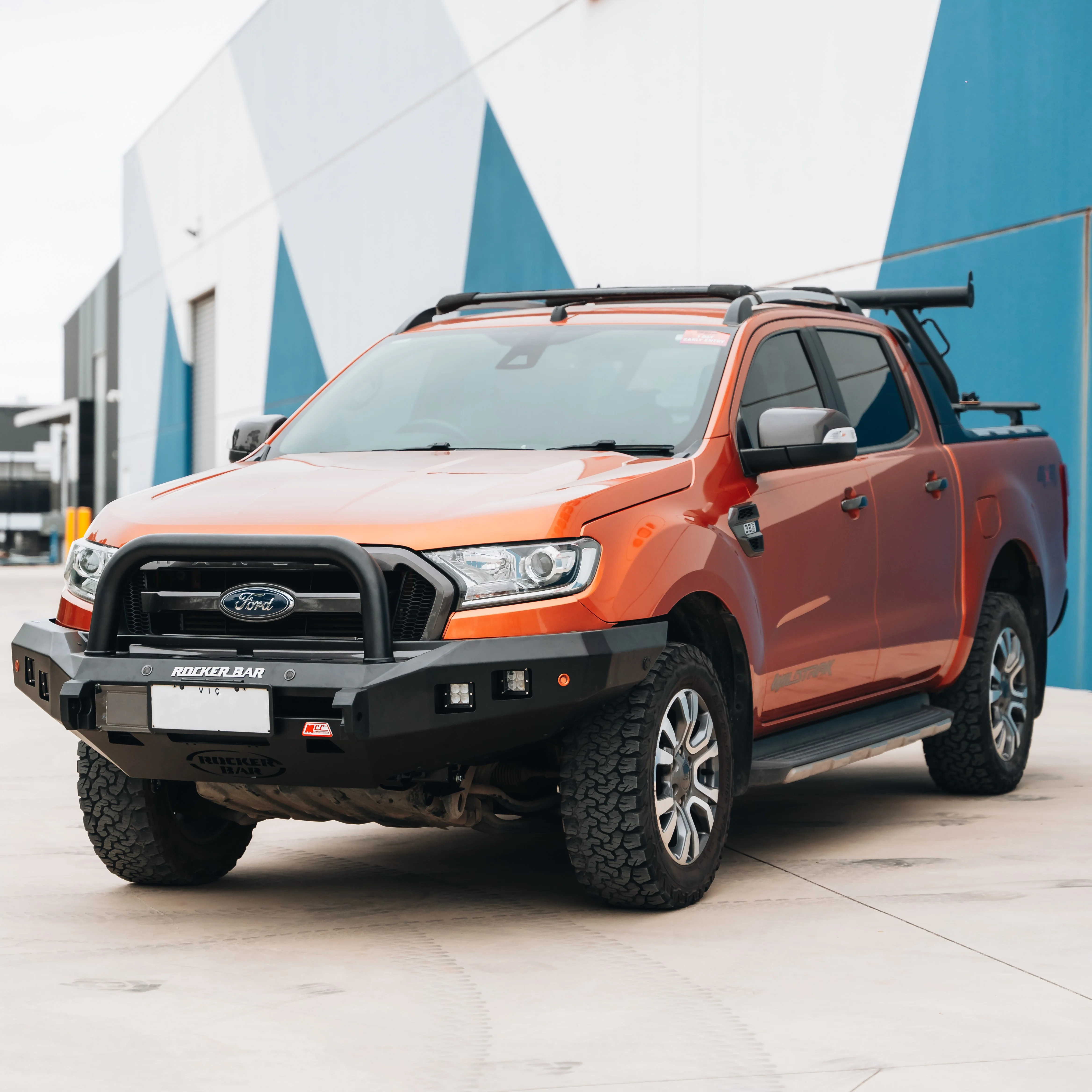 Ranger PX 2 2016-2019 Tech Pack 078-01SQSBL Rocker Bull Bar Single Sand Black Loop Package - SKU MCC-05006-7801SQSBLTP - Image 2