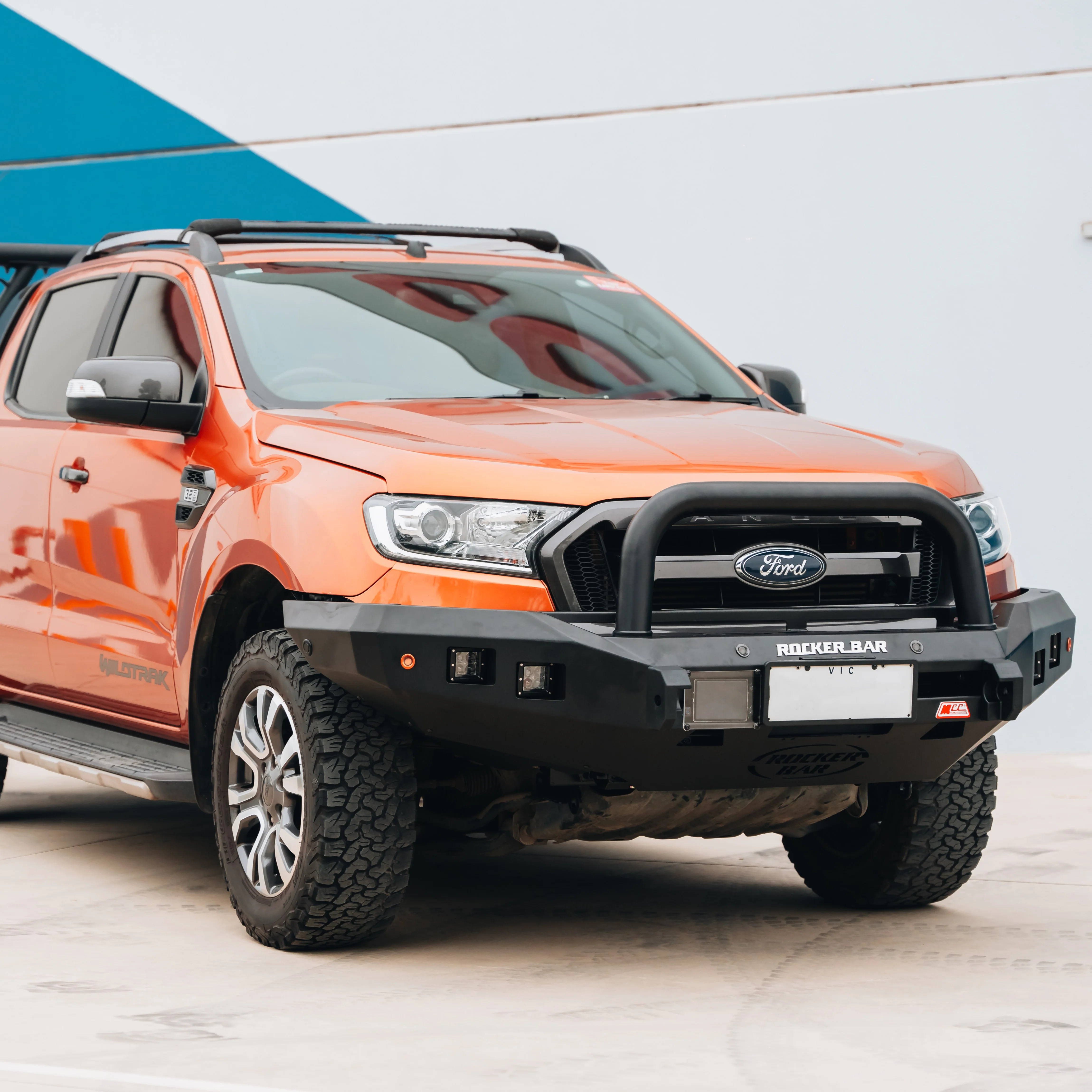 Ranger PX 2 2016-2019 Tech Pack 078-01SQSBL Rocker Bull Bar Single Sand Black Loop Package - SKU MCC-05006-7801SQSBLTP - Image 4