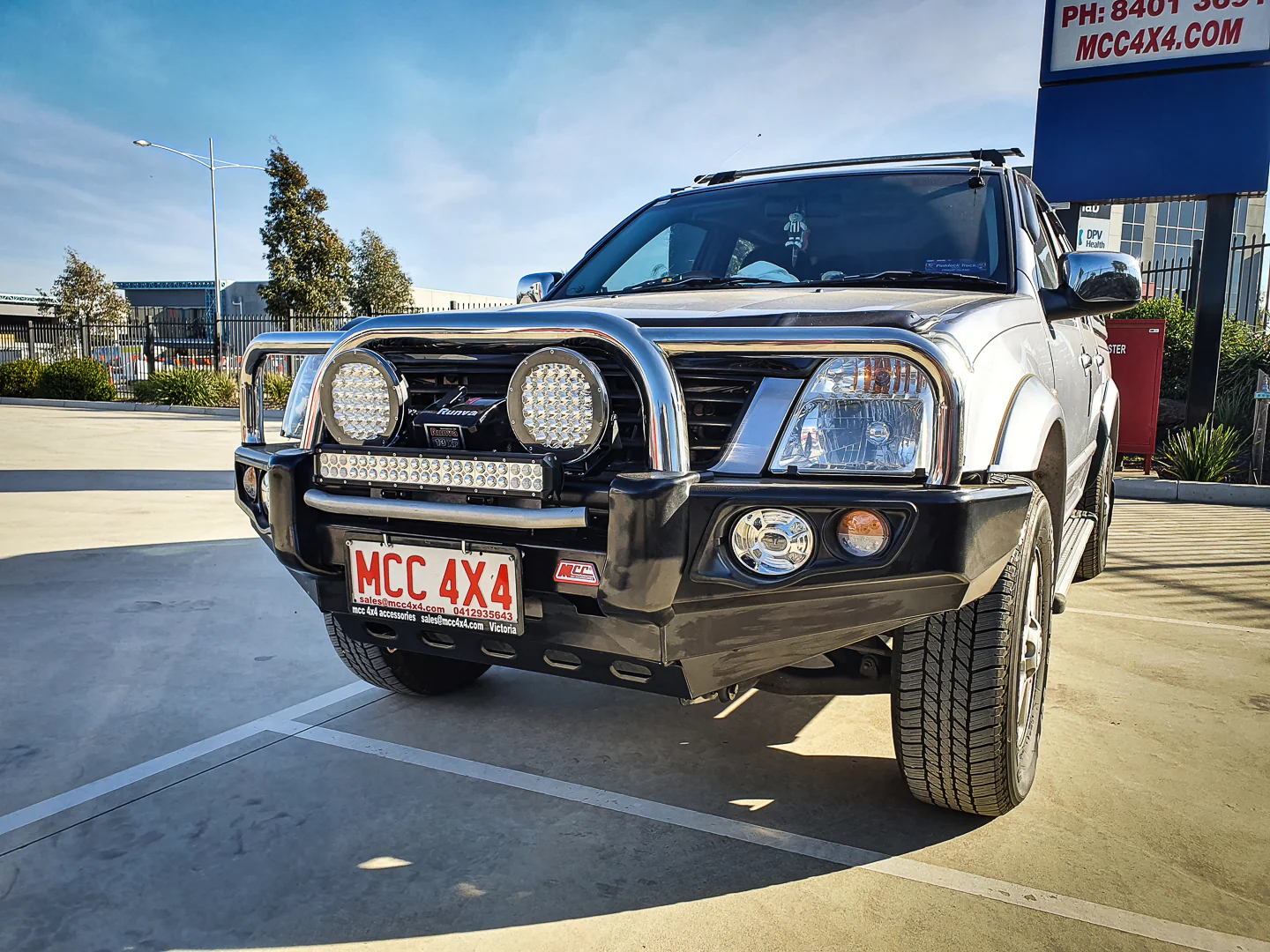 Dmax 2003-2006/ Holden Rodeo RA - 707-01 Falcon Bull Bar Triple Stainless Loops Package (No Foglight) - SKU MCC-07001-701UP - Image 4