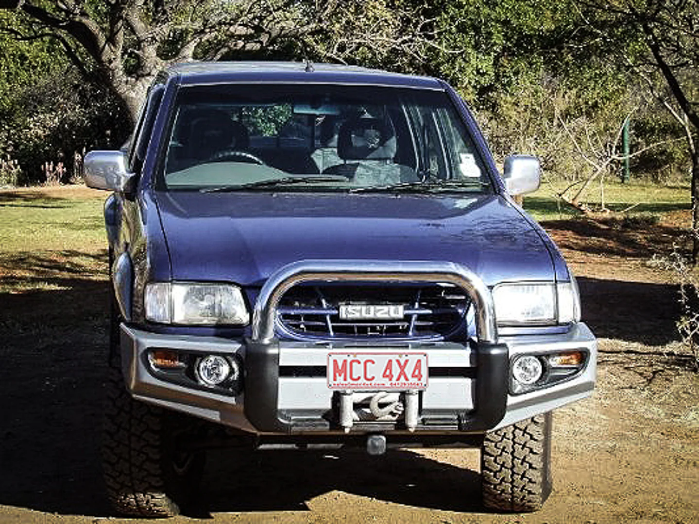 Rodeo TF 1988-2003 707-01 Falcon Bull Bar Single Stainless Loop Package (No Foglight) - SKU MCC-07000-701SSL - Image 2