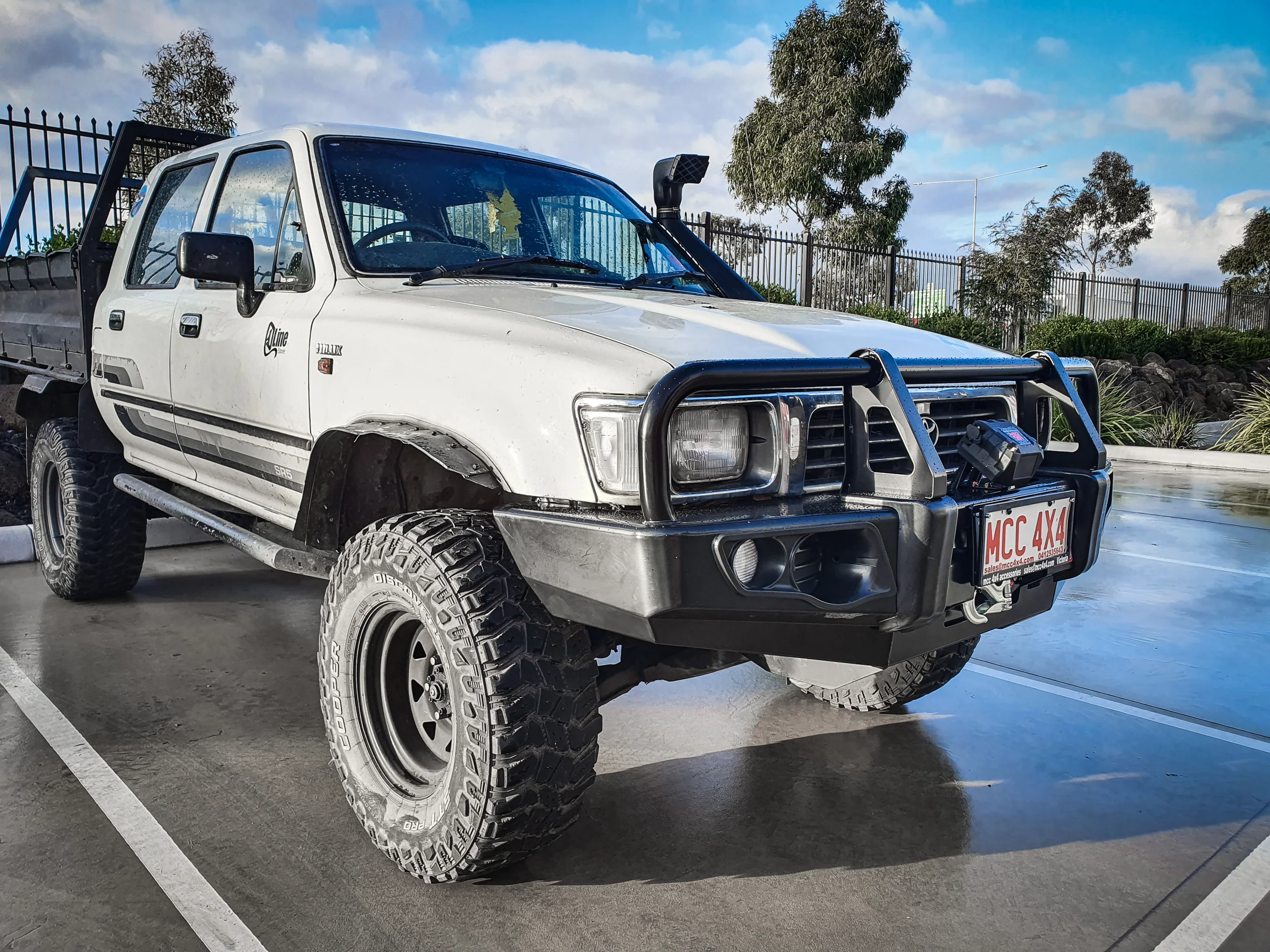 Toyota Hilux 1988-1997 LN105/LN106 (Live) - 707-02 Falcon Bull Bar Black A-Frame Package (LED Foglight) - SKU MCC-01000-702FOG - Image 11