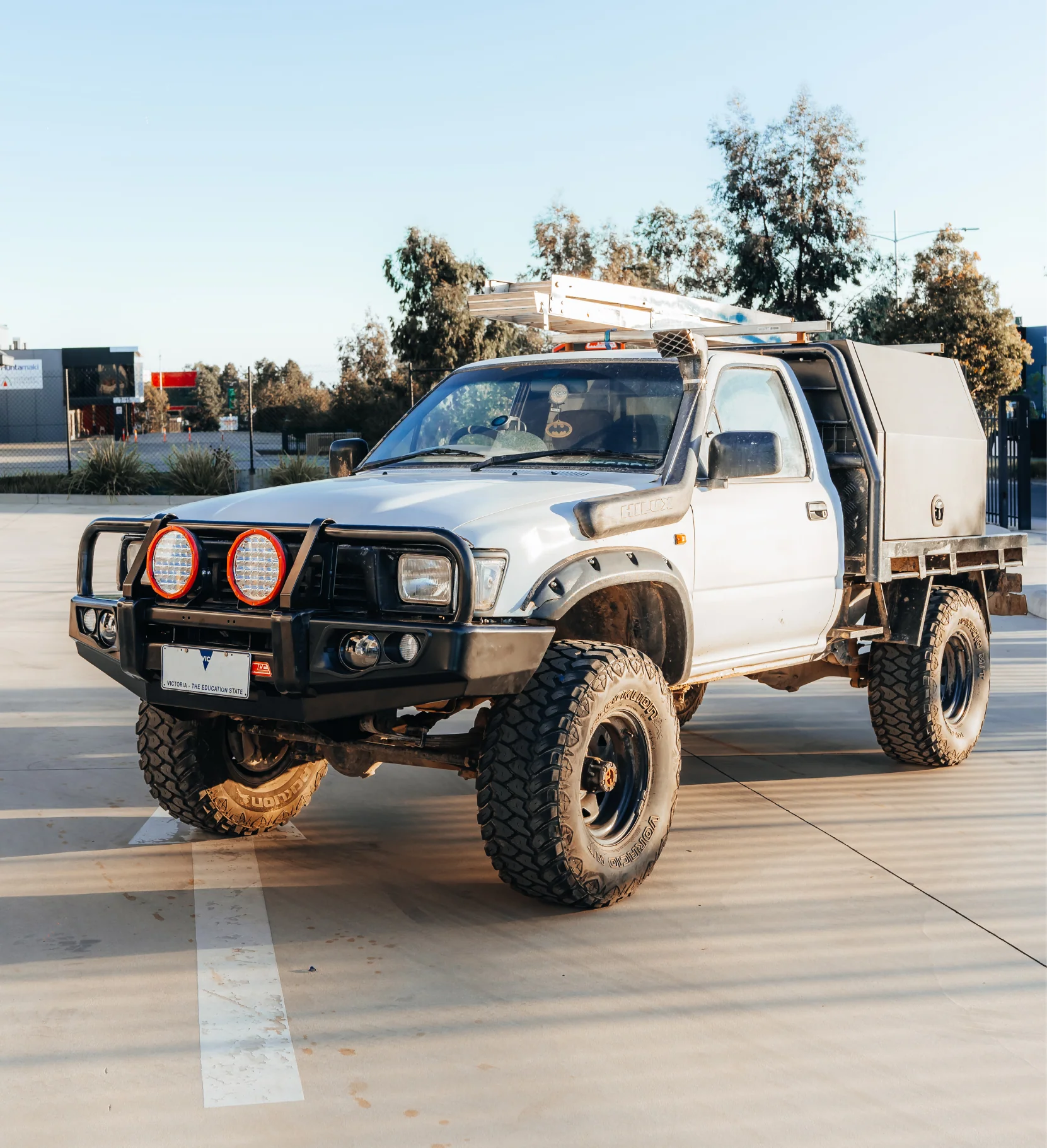 Toyota Hilux 1988-1997 LN105/LN106 (Live) - 707-02 Falcon Bull Bar Black A-Frame Package (LED Foglight) - SKU MCC-01000-702FOG - Image 8