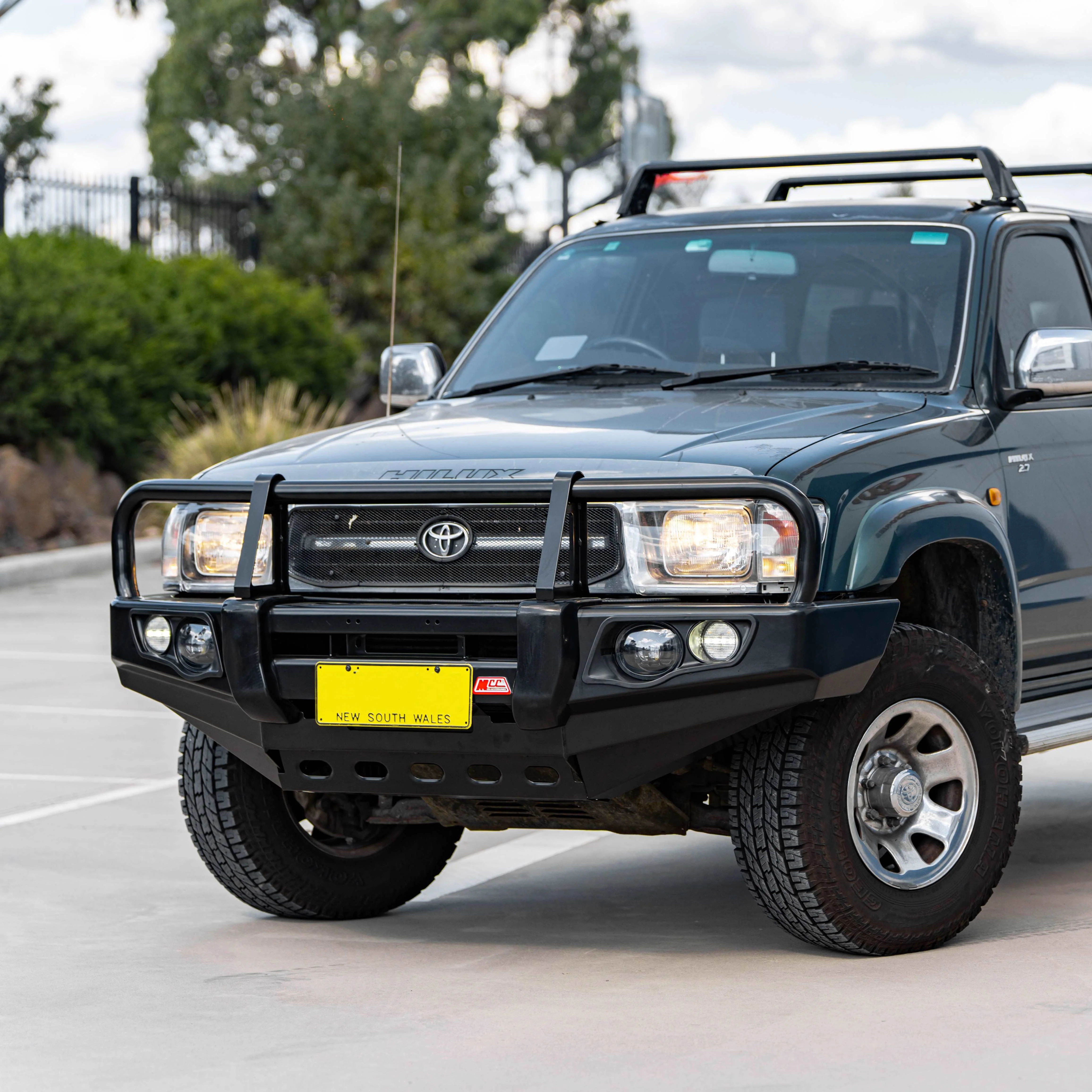 Toyota Hilux 1997-2004 707-02 Falcon Bull Bar Black A-Frame Package (No Foglight) - SKU MCC-01001-702UP - Image 2