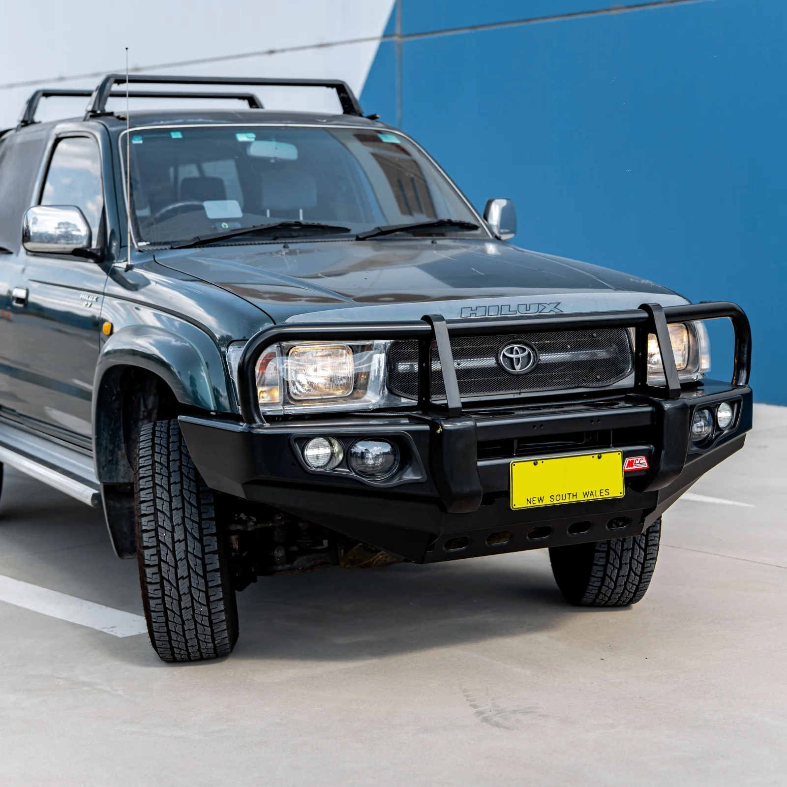 Toyota Hilux 1997-2004 707-02 Falcon Bull Bar Black A-Frame Package (No Foglight) - SKU MCC-01001-702UP - Image 3