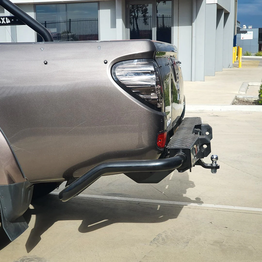 Triton MK 1996-2006 022-03 Jack Rear Bar with Light kit and Chrome Step Plate Package - SKU MCC-02001-203SPL - Image 4