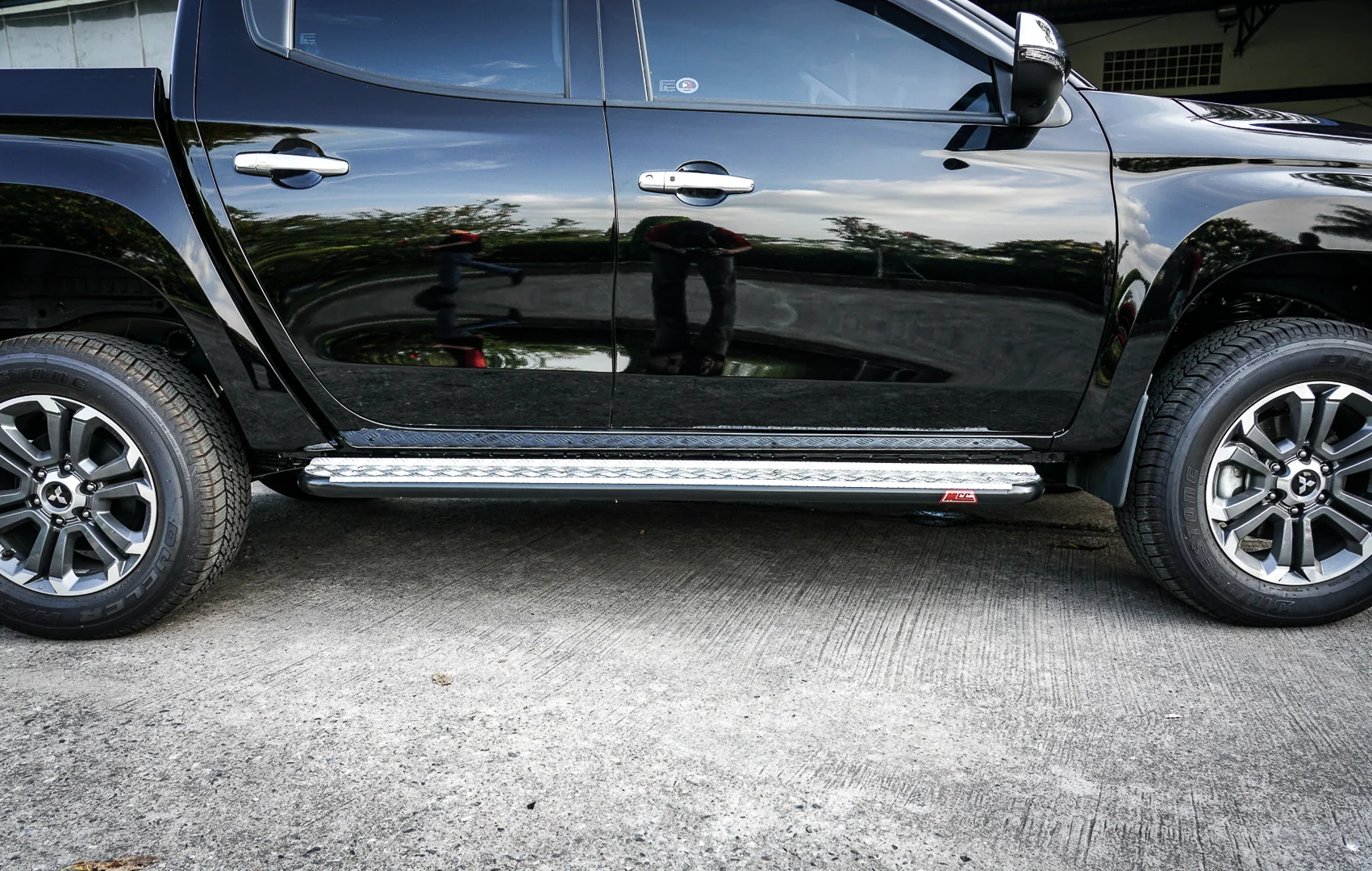Triton ML/MN/MQ/MR 2006-Current 309SBK Side Step Package (Sand Black) - SKU MCC-02002-309SBS - Image 6