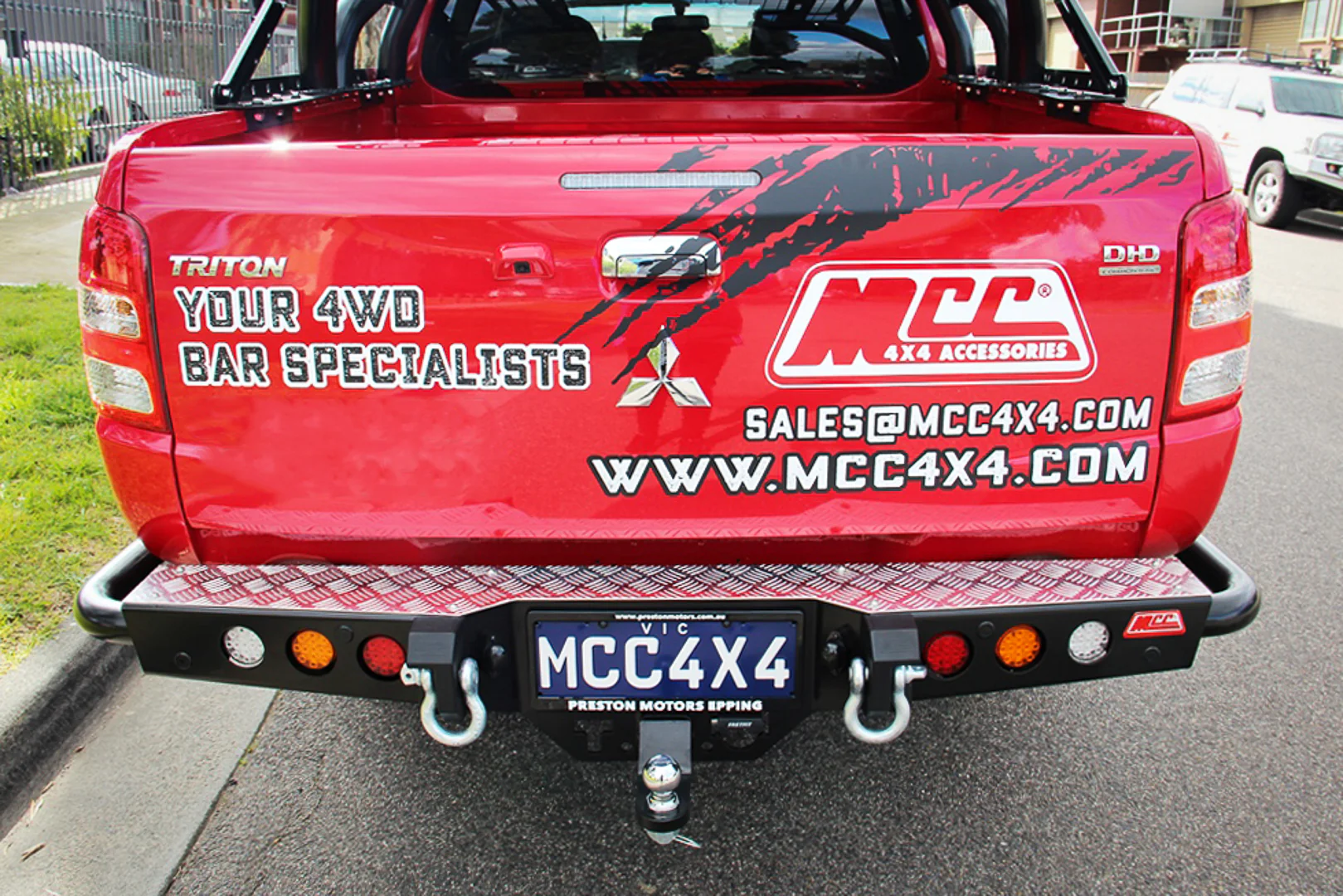 Triton MQ 2015-2019 022-03 Jack Rear Bar with Light kit and Chrome Step Plate Package - SKU MCC-02008-203SPL - Image 3
