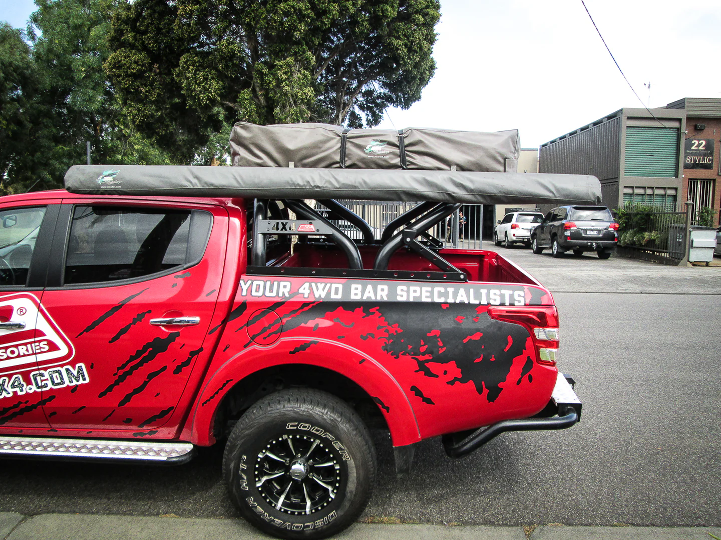 Triton MQ 2015-2019 03205BTR Swing Sport Bar Black Tube with Roof Rack Package - SKU MCC-02008-05B185TR - Image 4