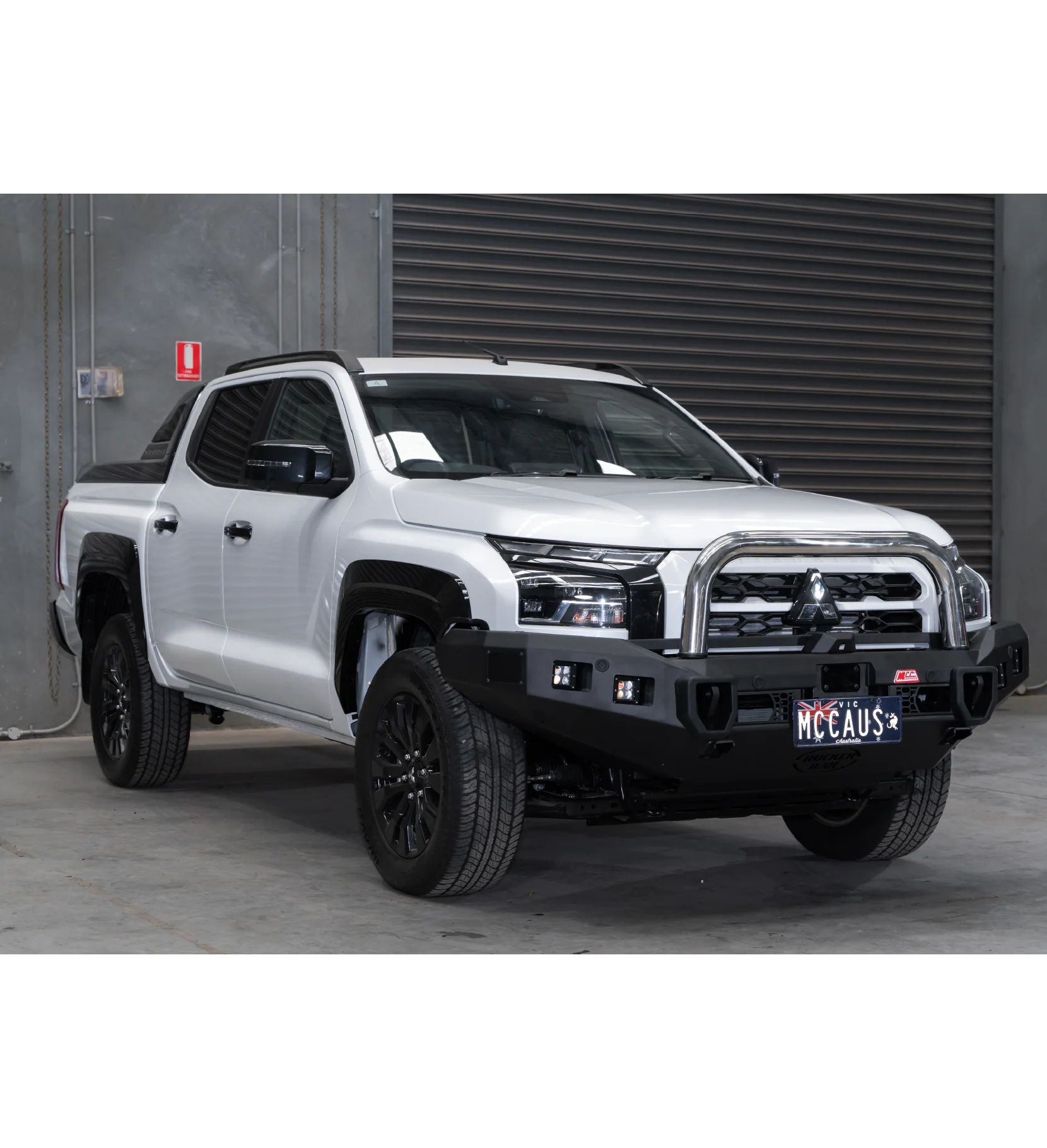 Triton MV 2024-On 078-01SQSSL Rocker Bull Bar Single Stainless Loop Package - Image 2