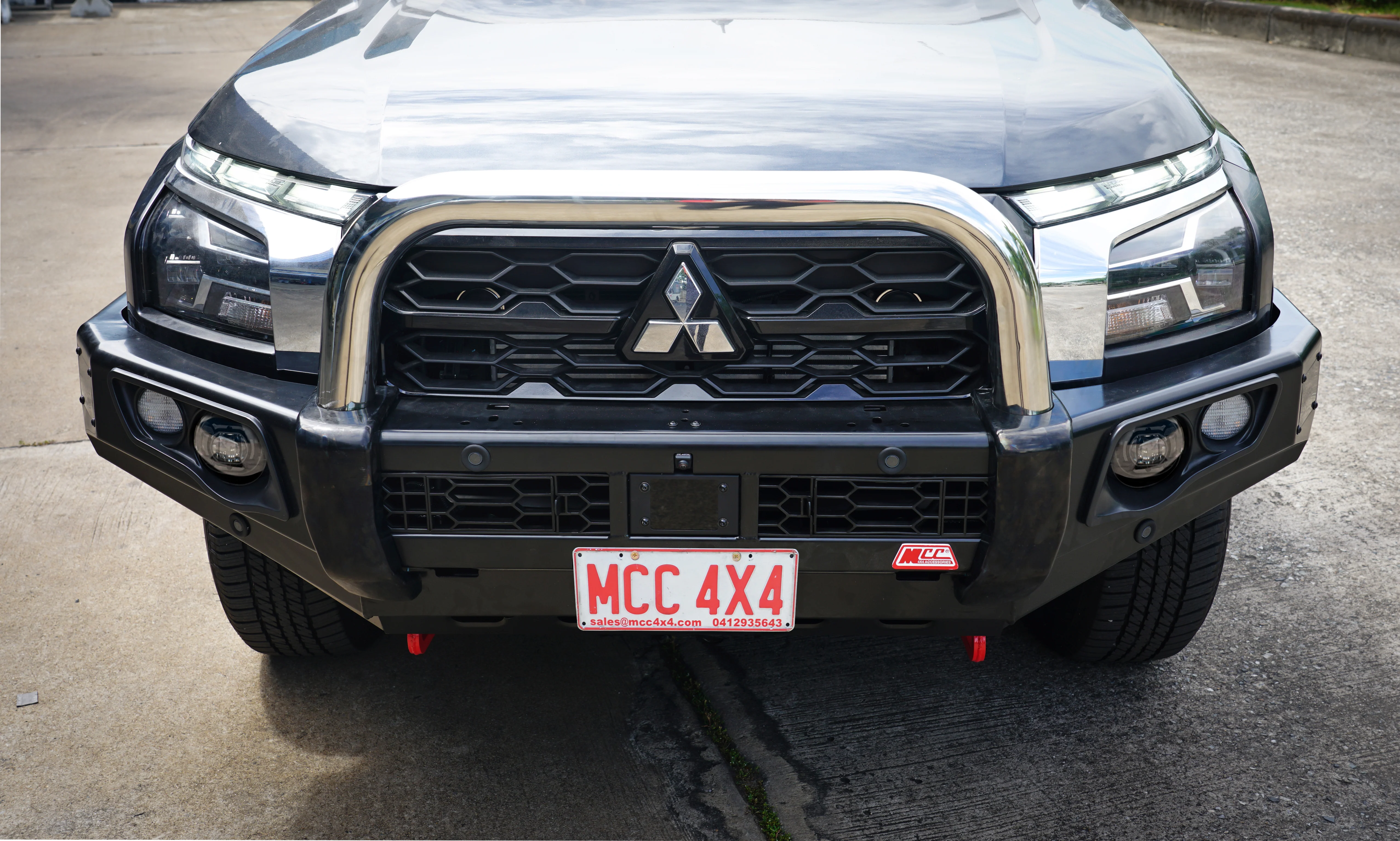 Triton MV 2024-On 707-01 Falcon Bull Bar Single Stainless Loop Package (LED Foglight) - Image 3