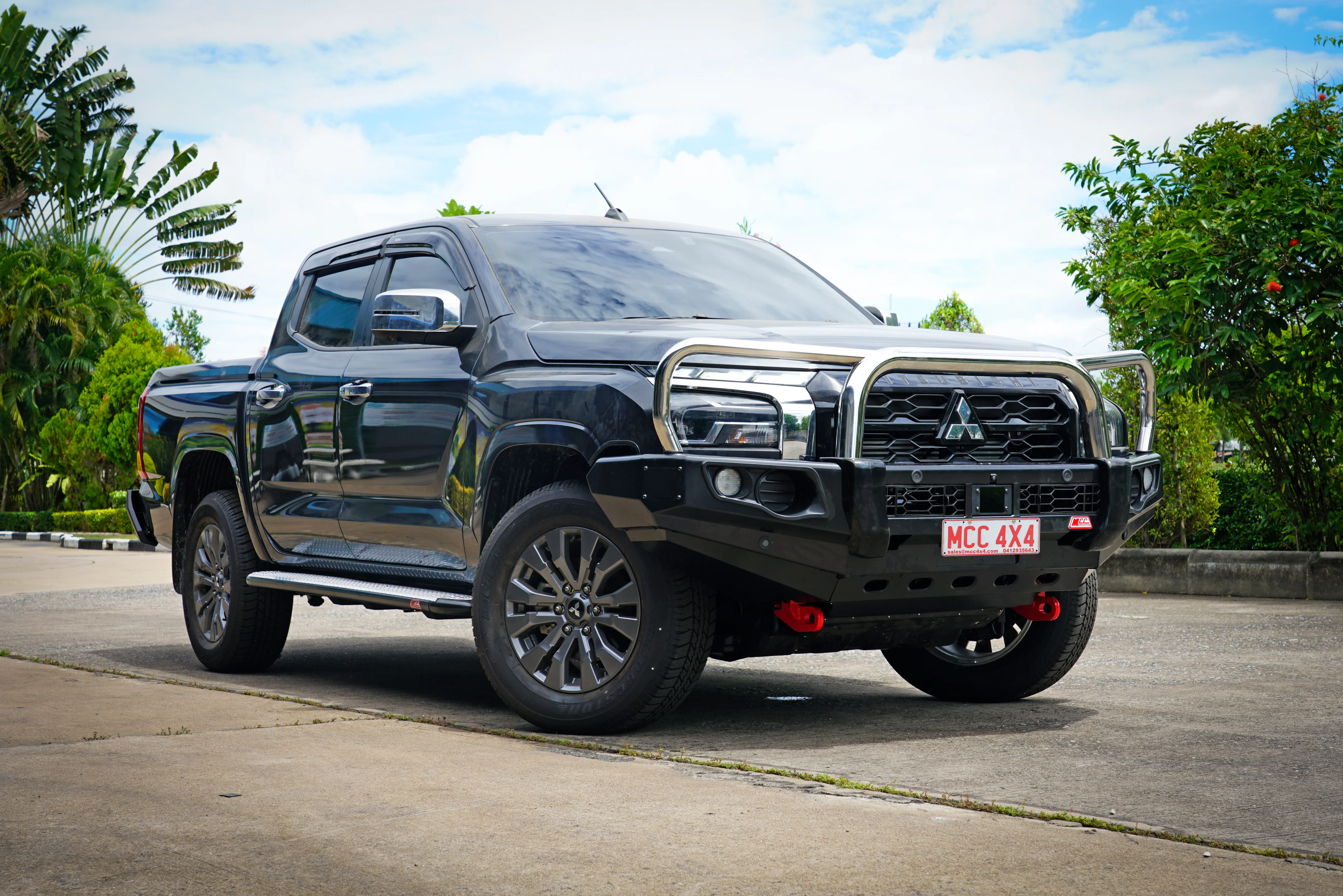 Triton MV 2024-On 707-01 Falcon Bull Bar Triple Stainless Loops Package (No Foglight) - Image 2